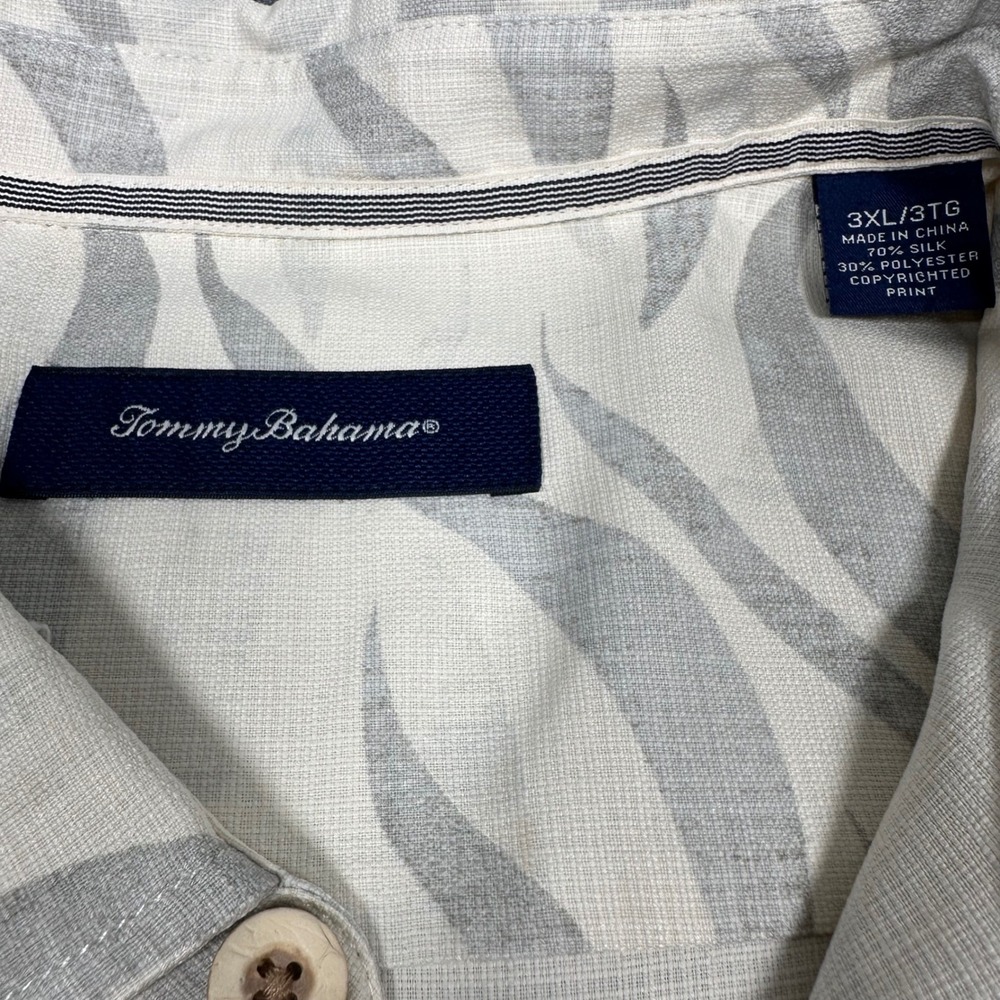 Tommy Bahama Island Zone Shirt Mens 3XL Gray Ivory/Cream Silk Blend Wave Print - Picture 2 of 8